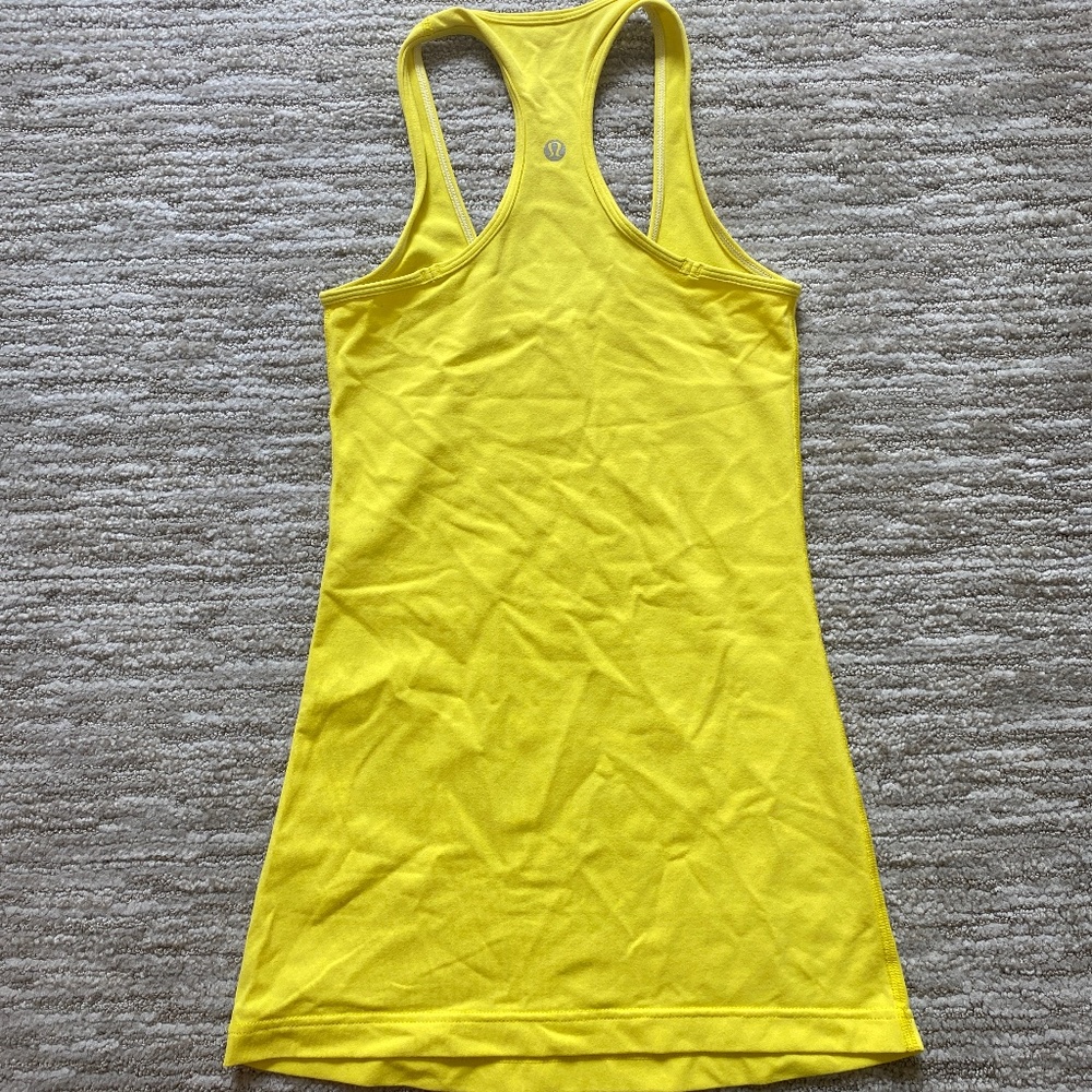 Lululemon tank top